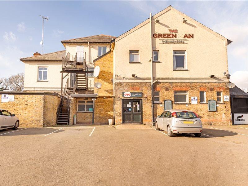 Oyo The Man Pub And 3* Londen